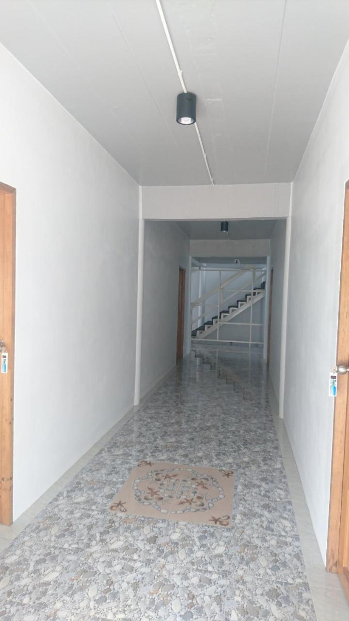 Easy Rooms And Minimart Ko Lanta Екстериор снимка