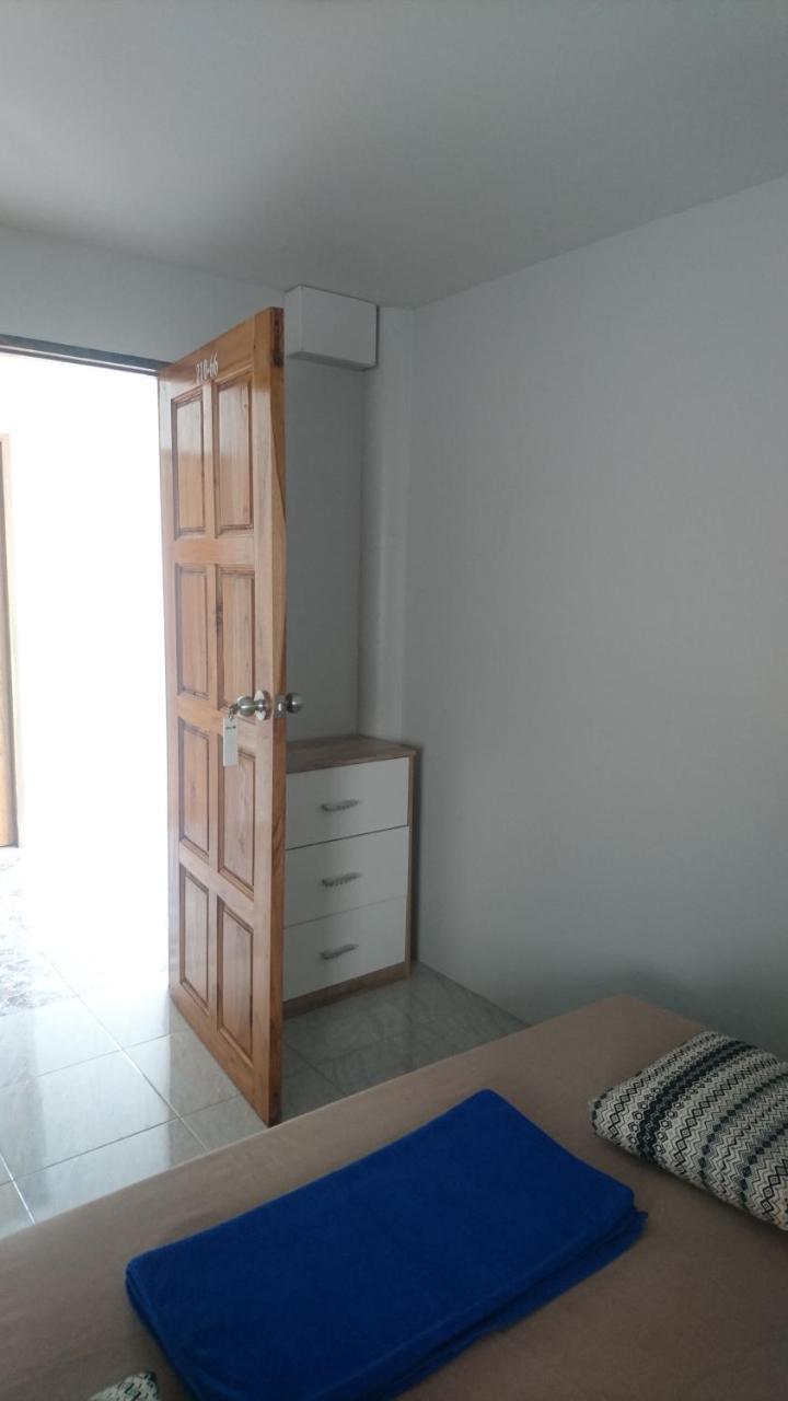Easy Rooms And Minimart Ko Lanta Екстериор снимка