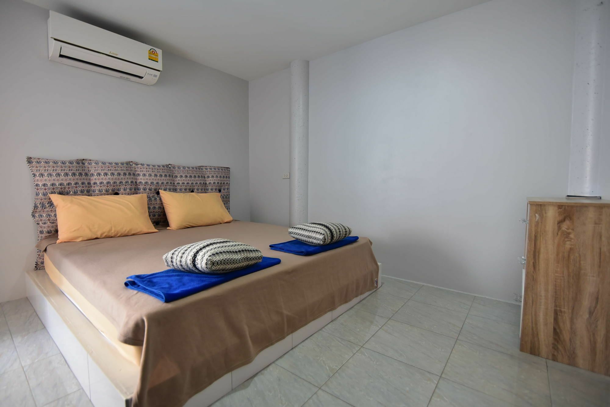 Easy Rooms And Minimart Ko Lanta Екстериор снимка
