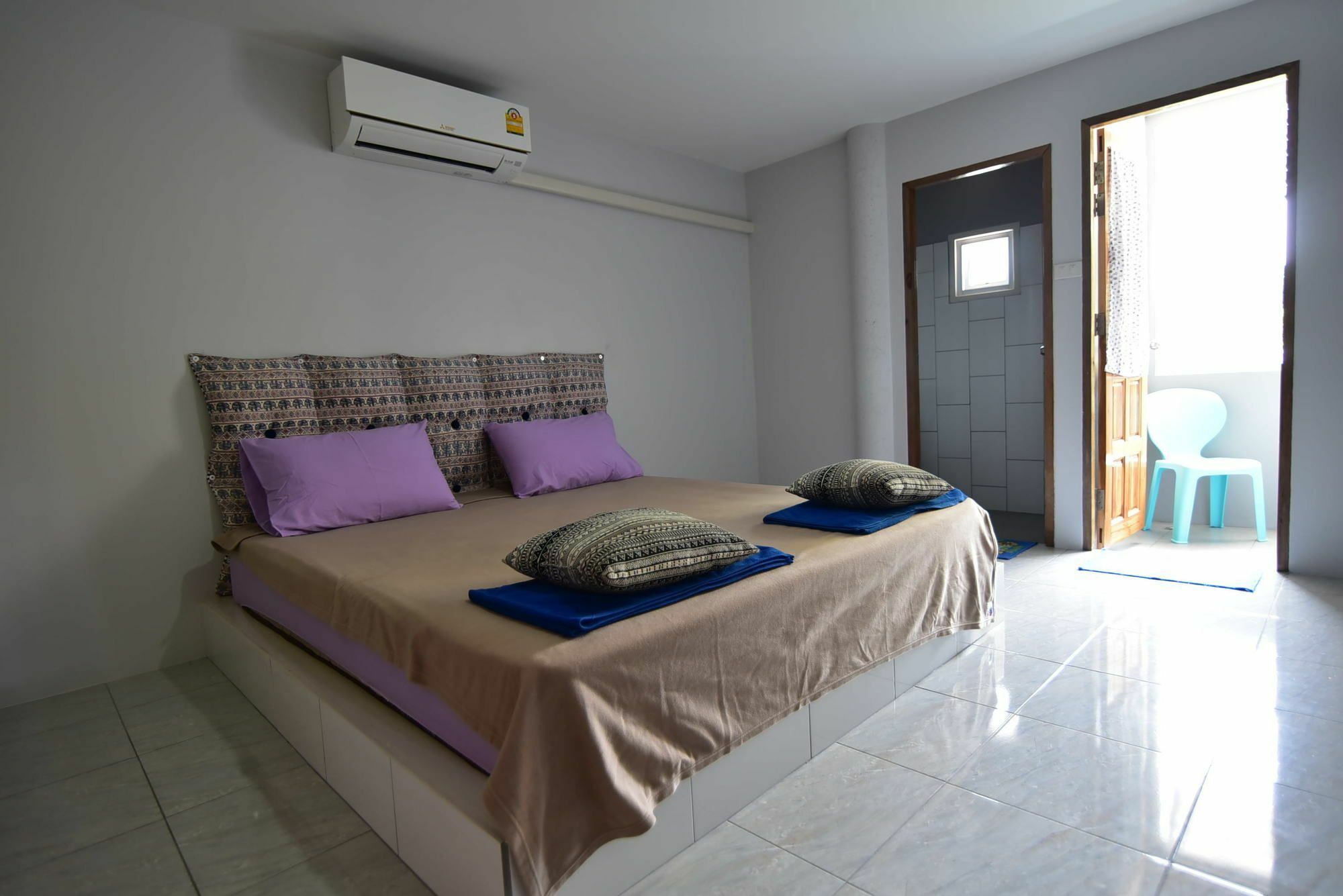 Easy Rooms And Minimart Ko Lanta Екстериор снимка