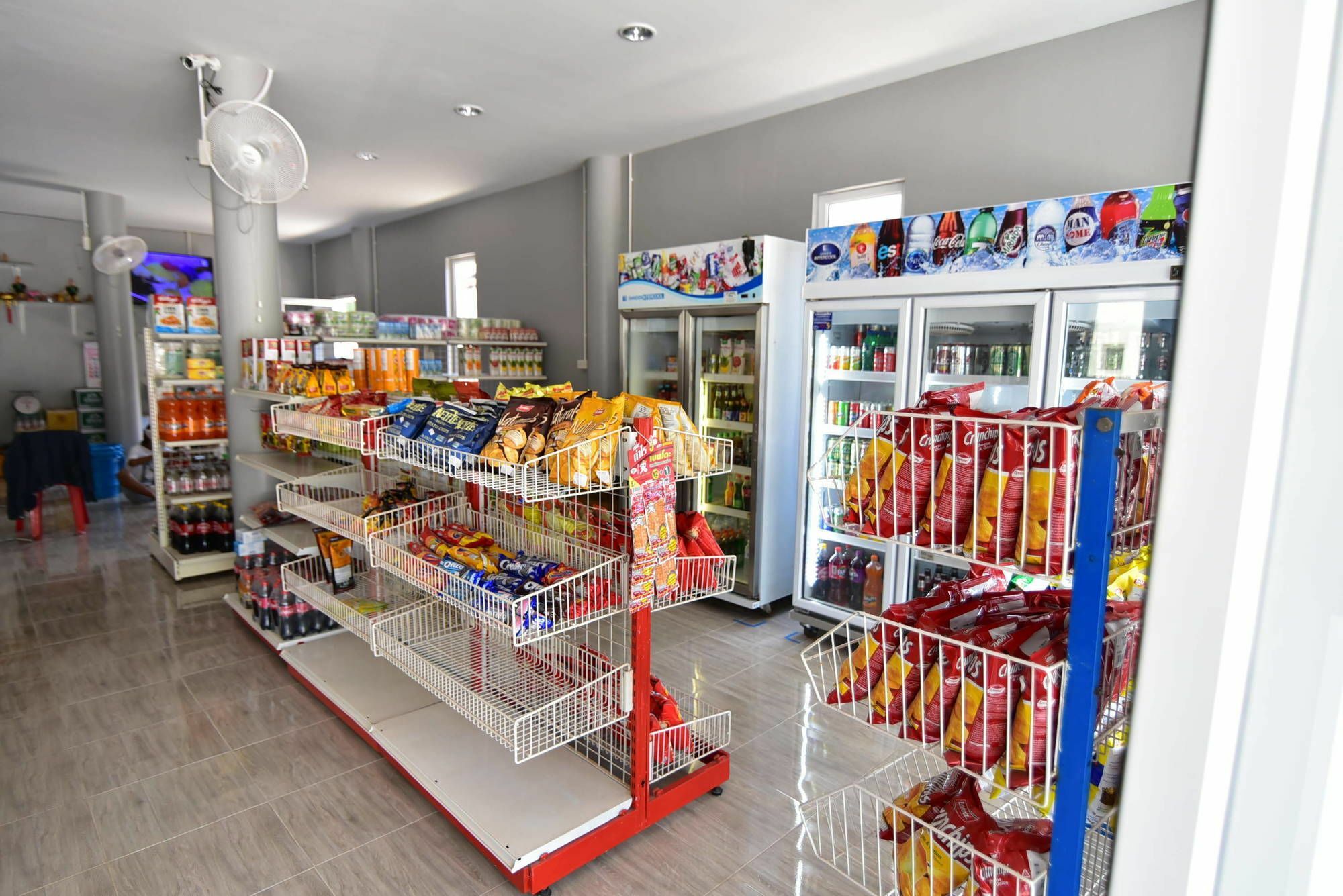 Easy Rooms And Minimart Ko Lanta Екстериор снимка